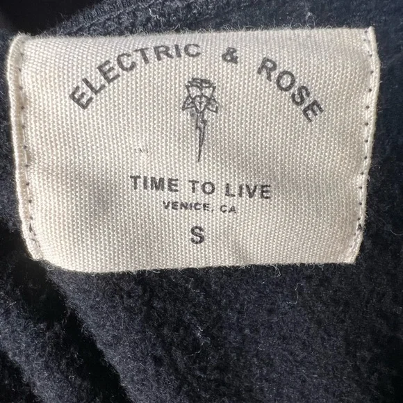 Electric Rose Athleisure Soft Knit Cozy Top Slouchy Size S Boho Retro Casual - Picture 3 of 8